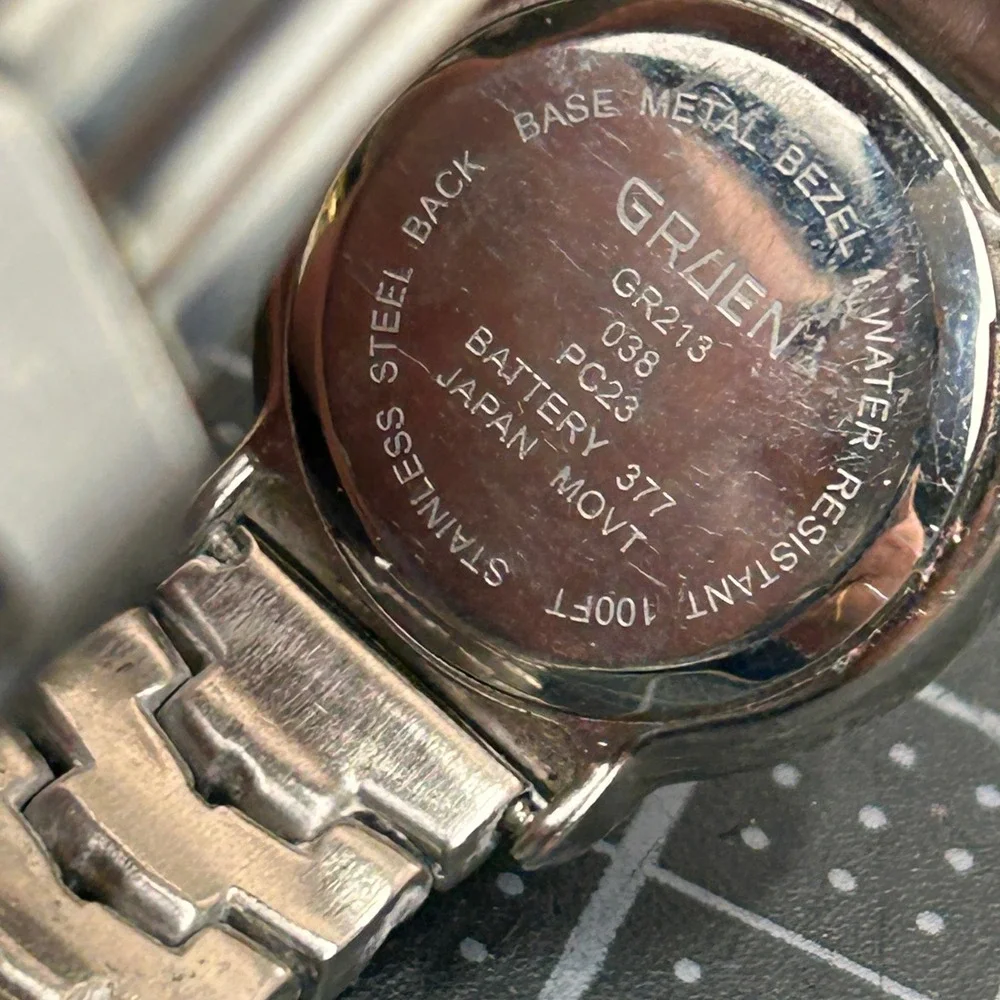 Gruen GR213 Two Tone Blue Dial Day Date Rotating Bezel Quartz‎ Watch